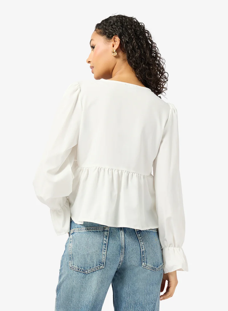 جينجر V Neck Gather Detail Top